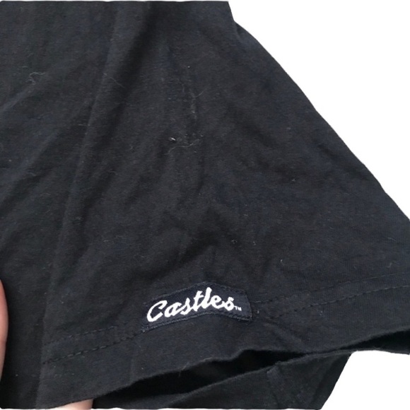 𝅺CROOKS and Castles logo branded FWU women’s t-shirt - Picture 6 of 7